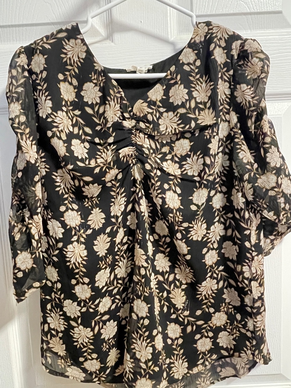 Black Floral Ruched Front Blouse - Cream Print
